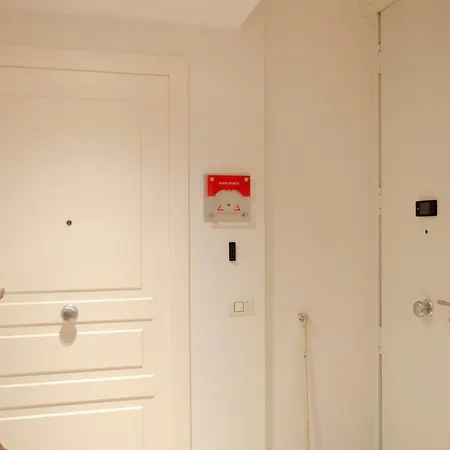 Dante Apartamento Nápoles